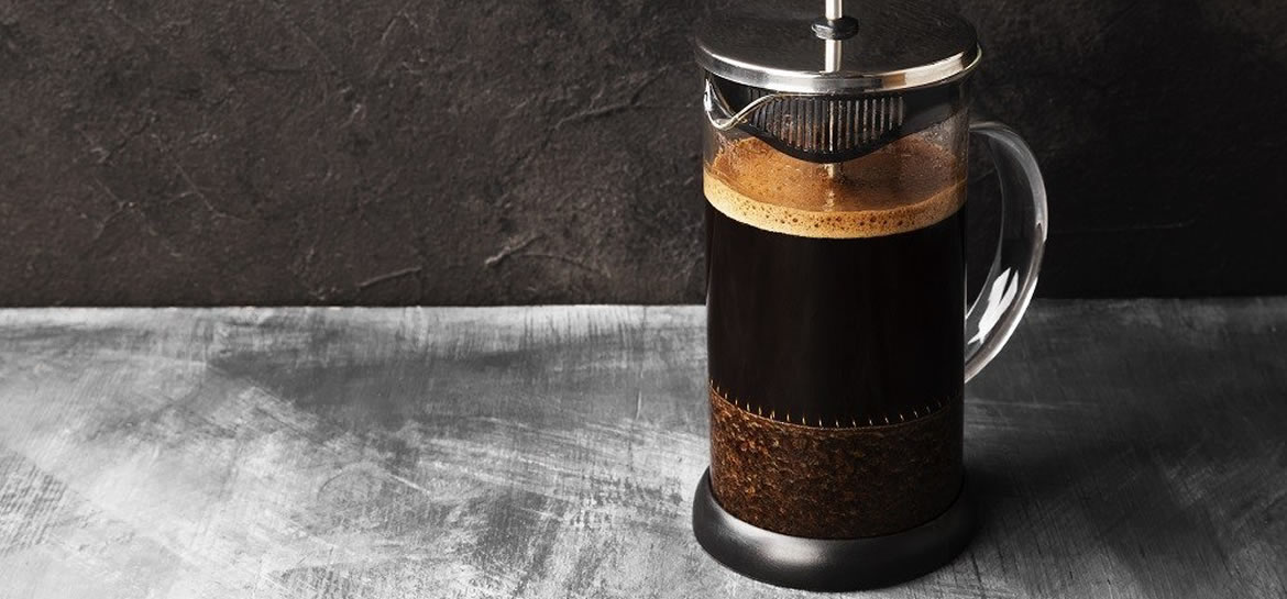 Cold brew French Press with bloomed grounds